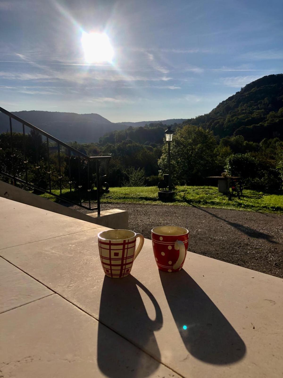 Longue Vue En Arbois Acomodação com café da manhã Exterior foto
